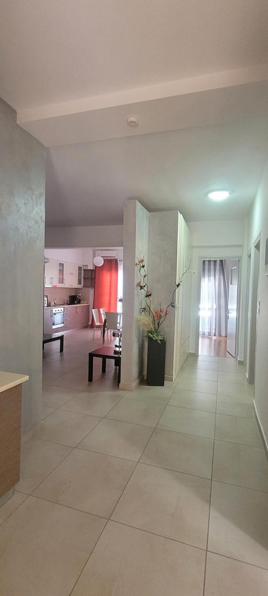 Apostolakis Nea Chora Apts